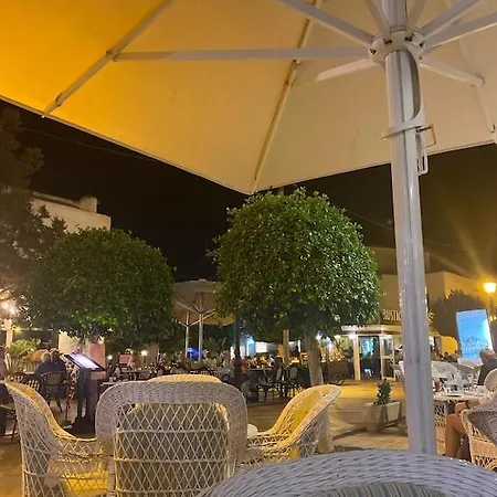 Marina Dor - Cala Egos- Sunny Ground Floor With Large Garden דירה Cala D´Or